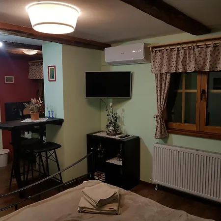 Pr' Draslerju Bed & Breakfast Dovje